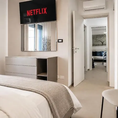 Modern In With Private Parking And Wifi Apartament Lecce